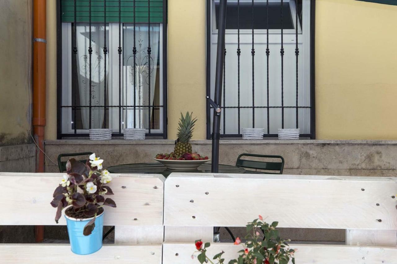 דירות רומא Il Cortiletto Di Via Tuscolana מראה חיצוני תמונה
