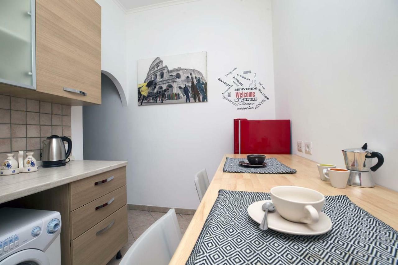 דירות רומא Il Cortiletto Di Via Tuscolana מראה חיצוני תמונה